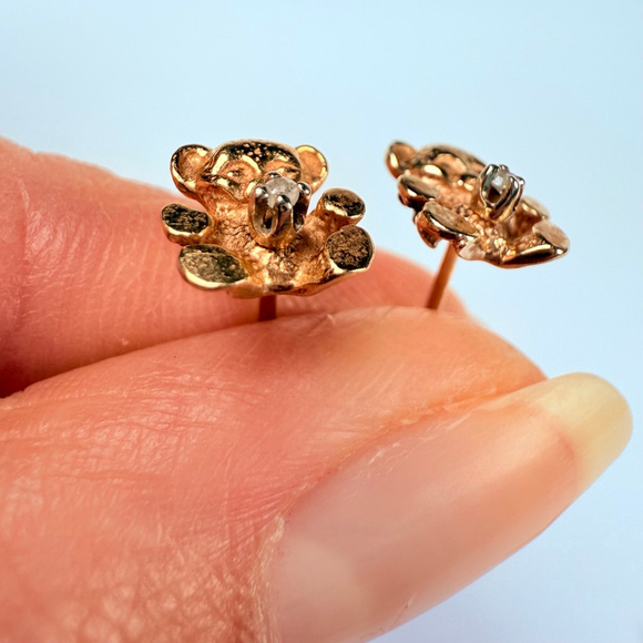 14K Solid Yellow Gold Genuine Diamond Solitaire Teddy Bear Stud Earrings - Picture 8 of 9